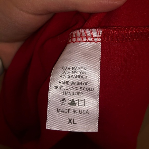 Cute red dress!! - Picture 7 of 7